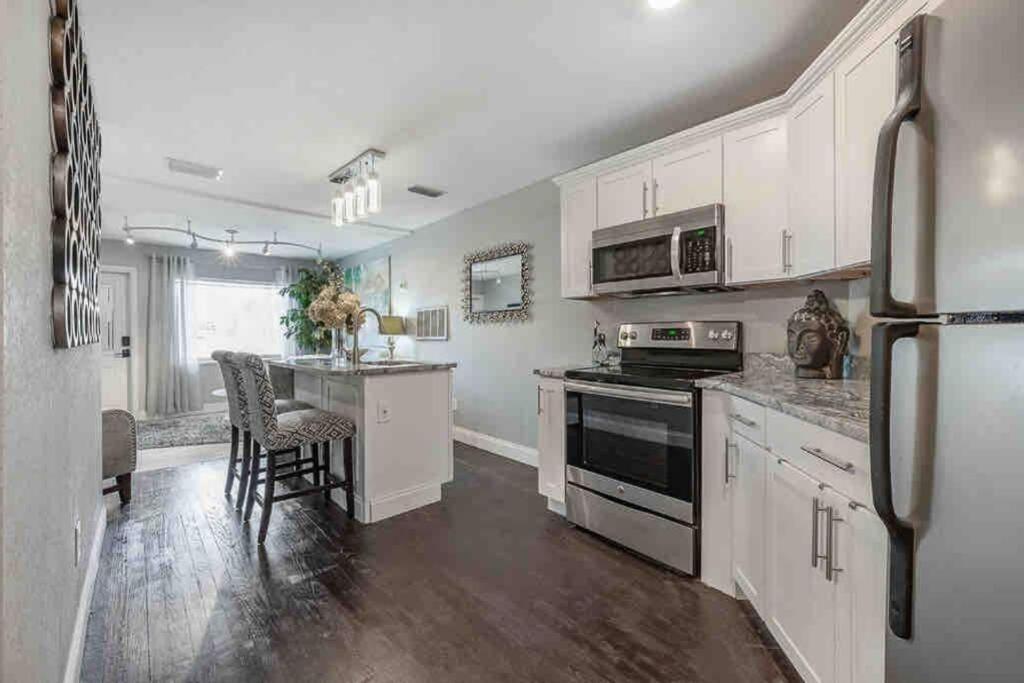 דירות טאמפה Chic Pad In Center Of Seminole Heights-322 מראה חיצוני תמונה
