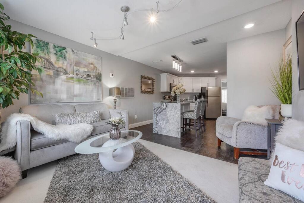 דירות טאמפה Chic Pad In Center Of Seminole Heights-322 מראה חיצוני תמונה